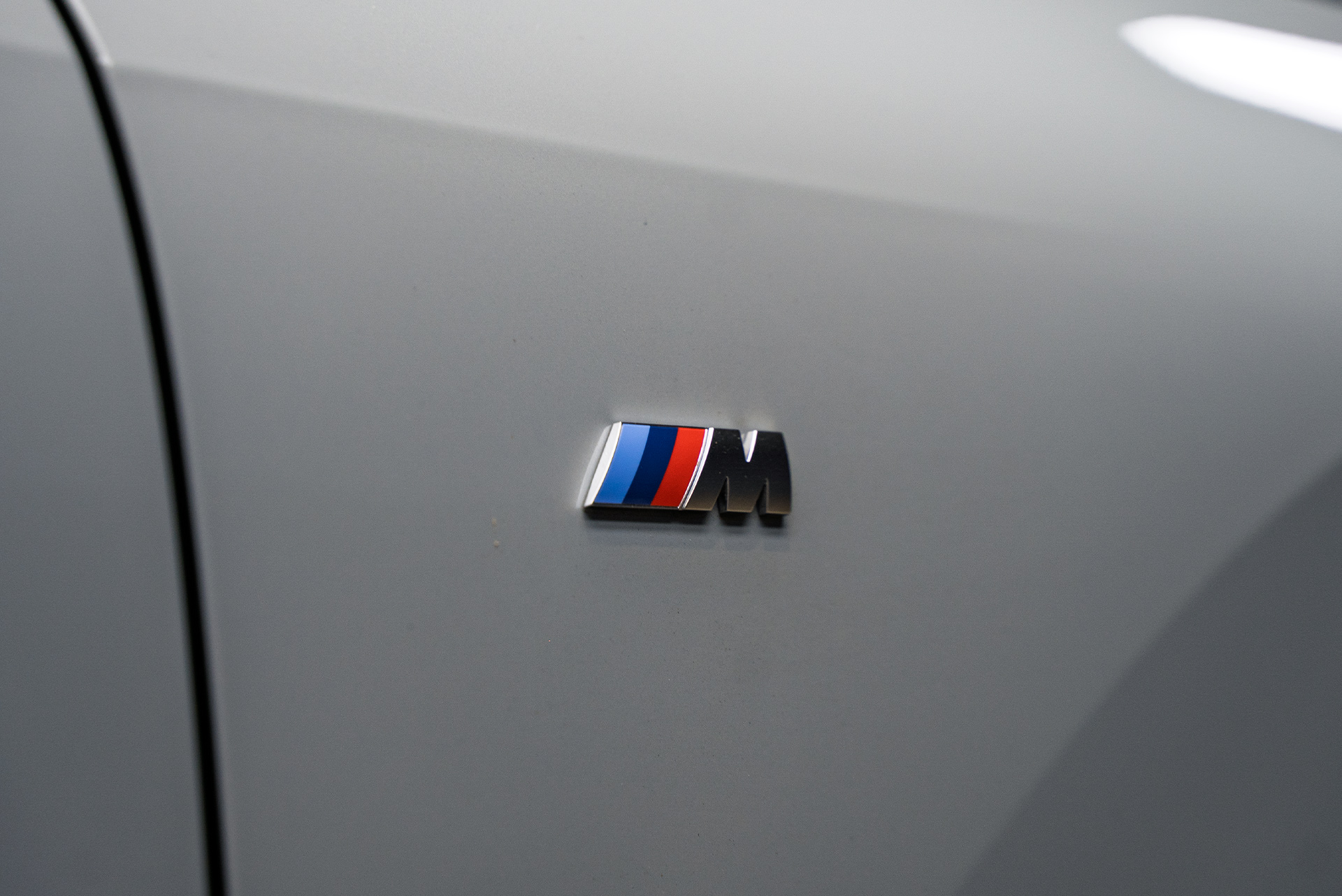 Бесшумные электронные доводчики во все двери нового BMW X3 G45 111442 Бесшумные электронные доводчики во все двери нового BMW X3 G45