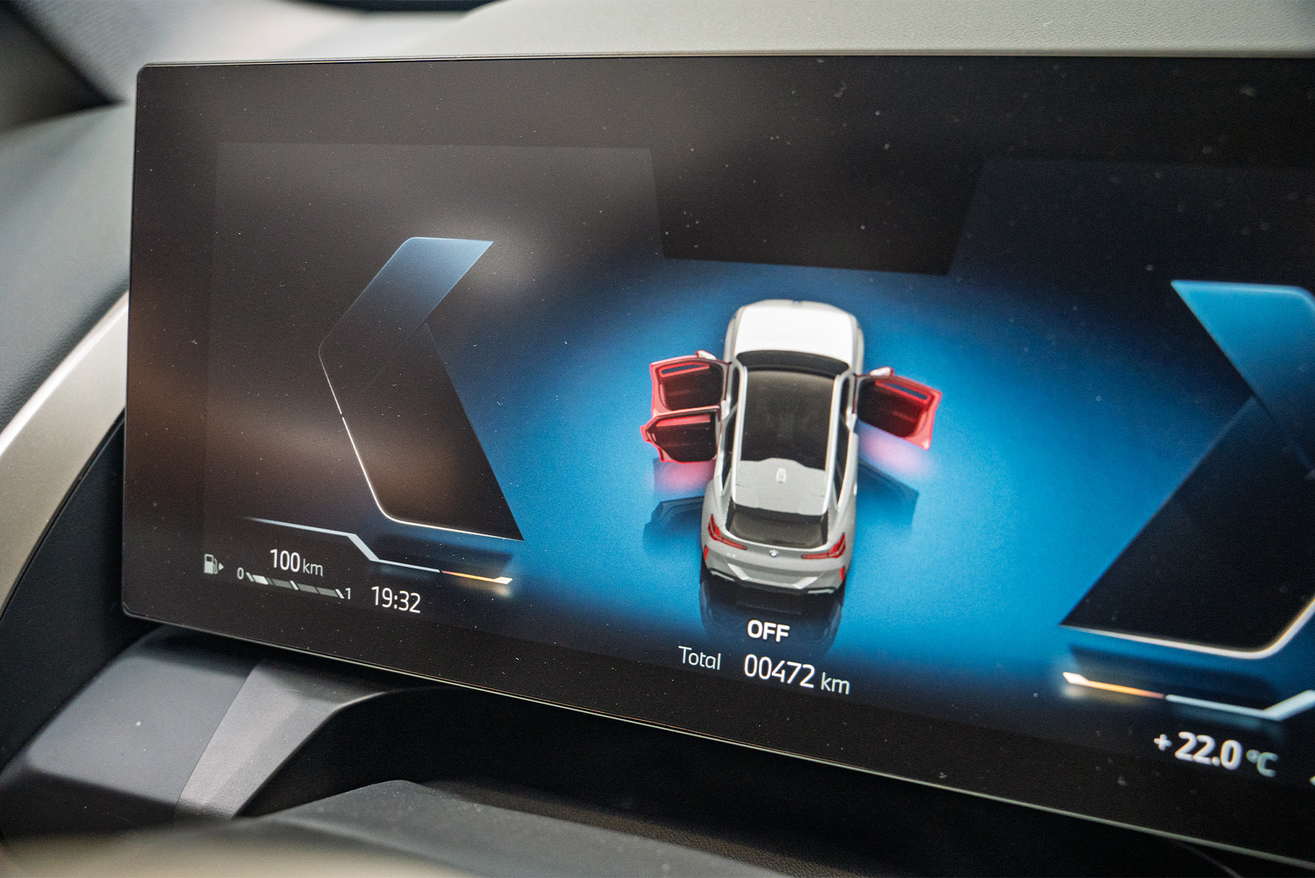 Бесшумные электронные доводчики во все двери нового BMW X3 G45 111442 Бесшумные электронные доводчики во все двери нового BMW X3 G45