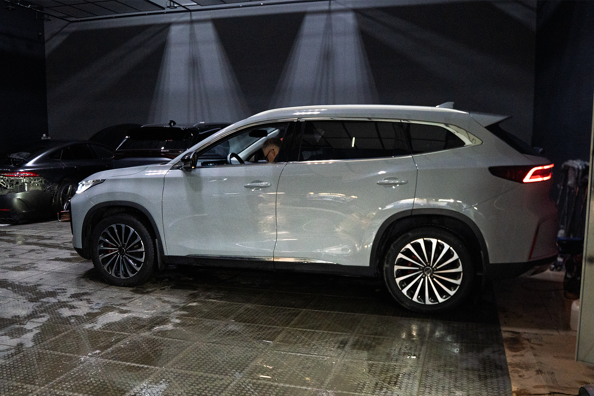 Тюнинг оптики Exeed TXL &ndash; линзы Night Assistant LED Progressive 2.0 от MTF