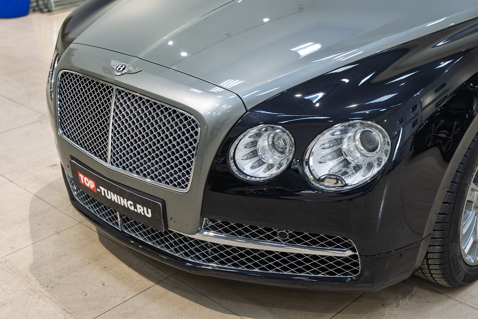 111450 Окраска в два цвета кузова Bentley Flying Spur II Окраска в два цвета кузова Bentley Flying Spur II