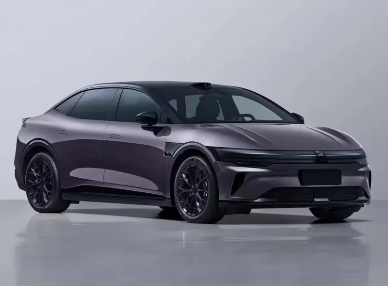 10 апреля Zeekr выпустит обновленную версию 007/007 GT и лимитированную версию 001 5th Anniversary Edition