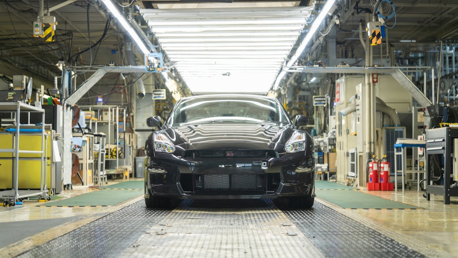 Следующий Nissan GT-R будет гибридом, получит двигатель VR38, и появится к 2030 году