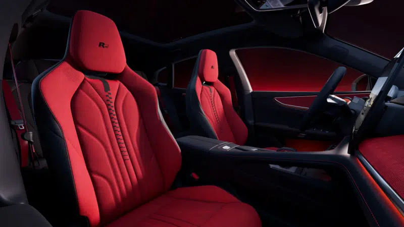 В честь пятилетия модели китайский автопроизводитель Zeekr (входит в группу Geely) представил специальную серию электрического лифтбека &mdash; Zeekr?001?5th?Anniversary?Edition