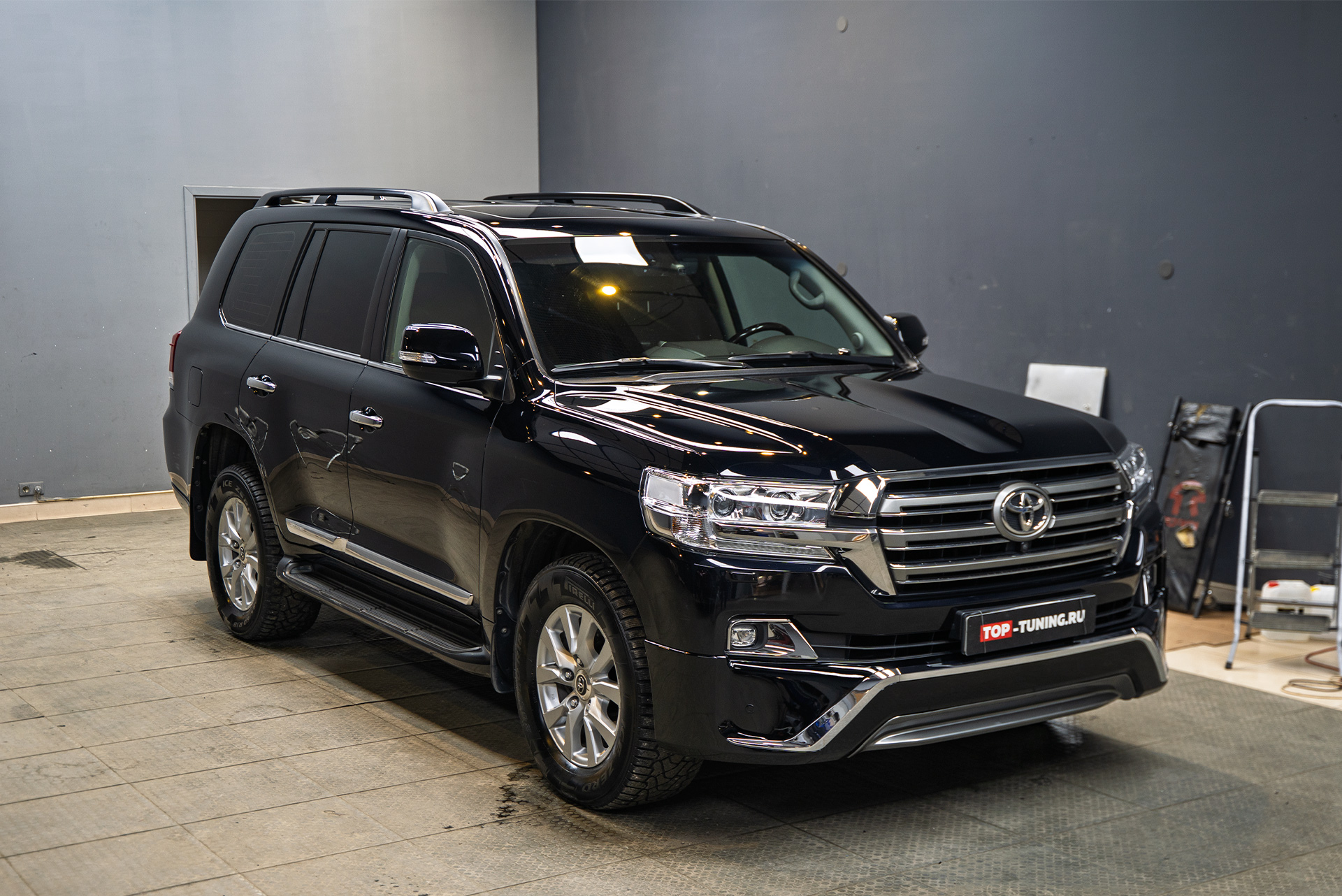 111523 Тюнинг-конверсия Toyota Land Cruiser 200 рестайлинг