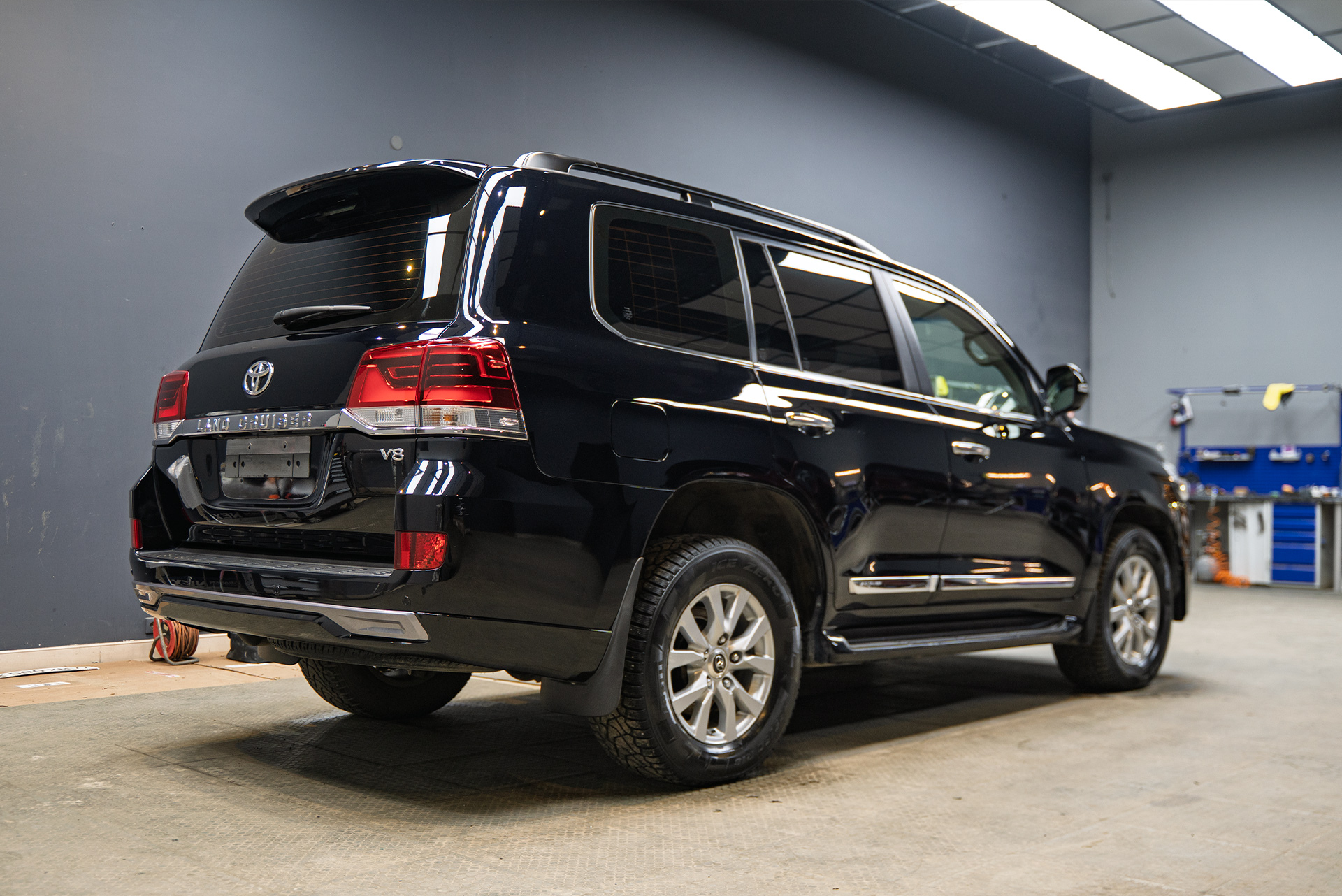 Тюнинг-конверсия Toyota Land Cruiser 200 рестайлинг 