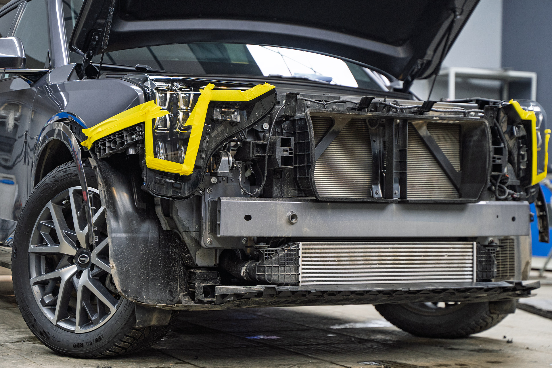 111543 Монтаж защитной сетки-фильтра в радиатор GAC GS8 Dragon