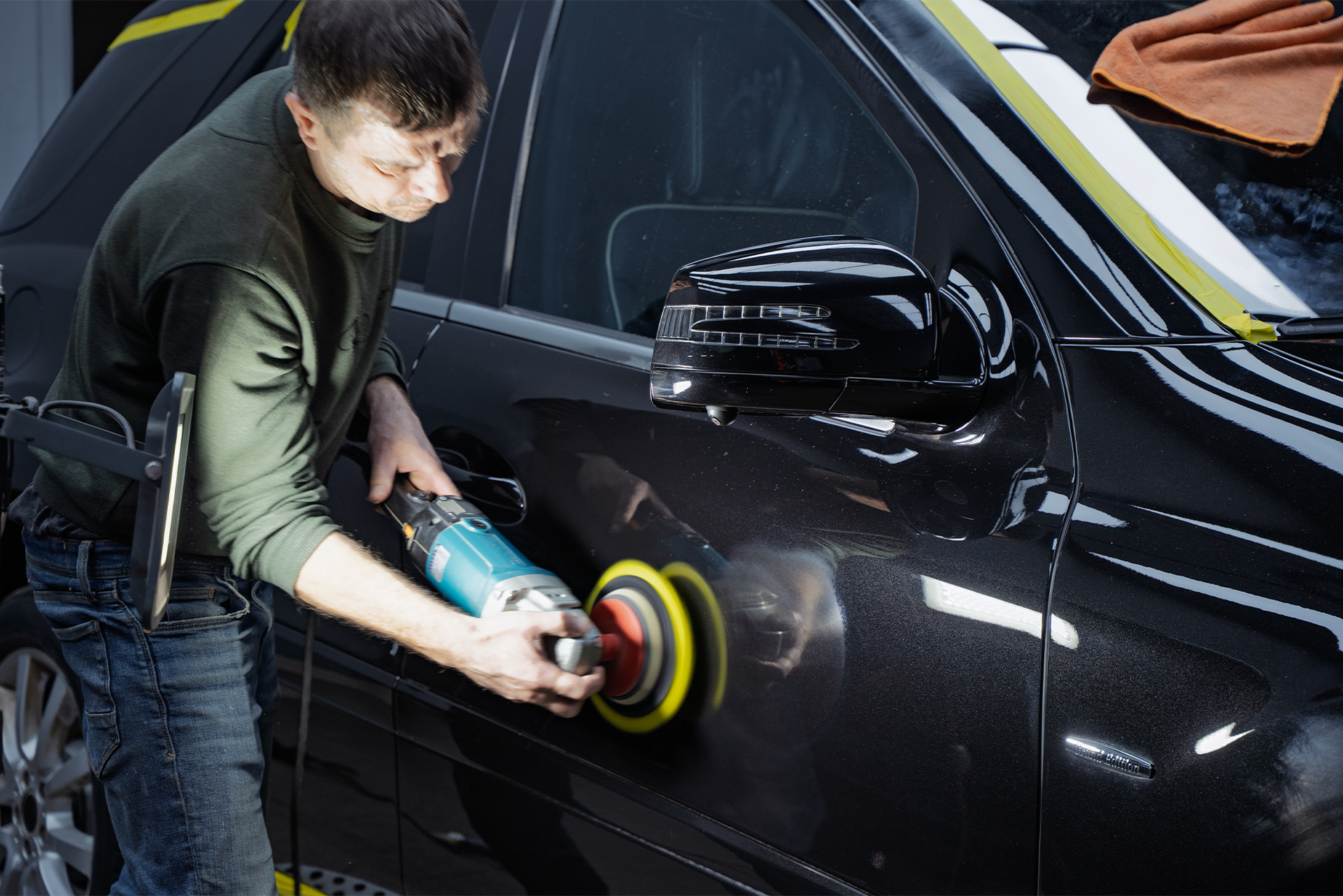 111555 Оклейка зоны риска + полная керамика + химчистка салона Mercedes M-class III