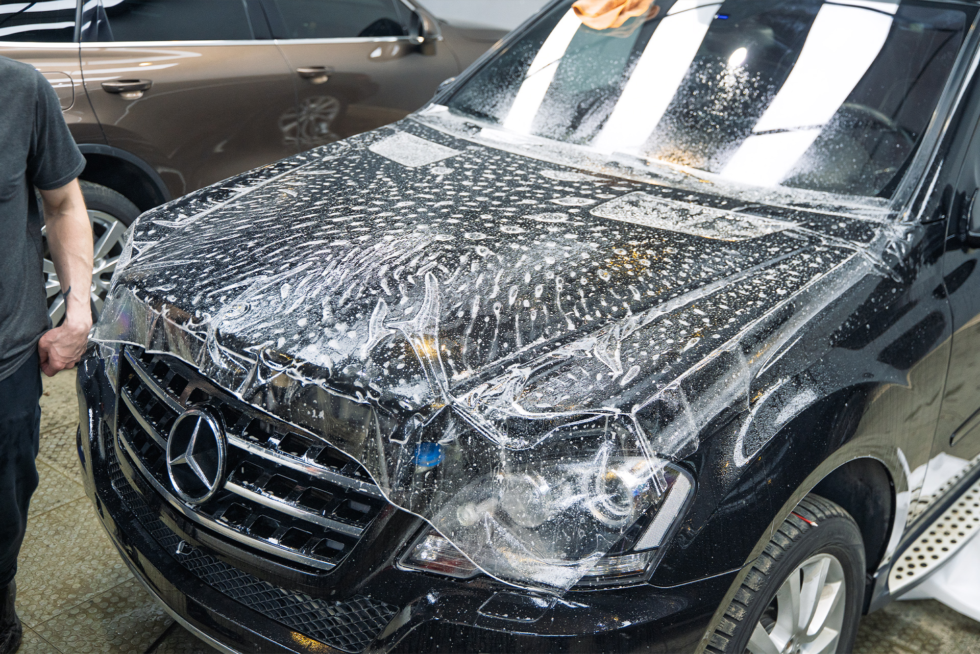 Оклейка зоны риска + полная керамика  + химчистка салона Mercedes M-class III