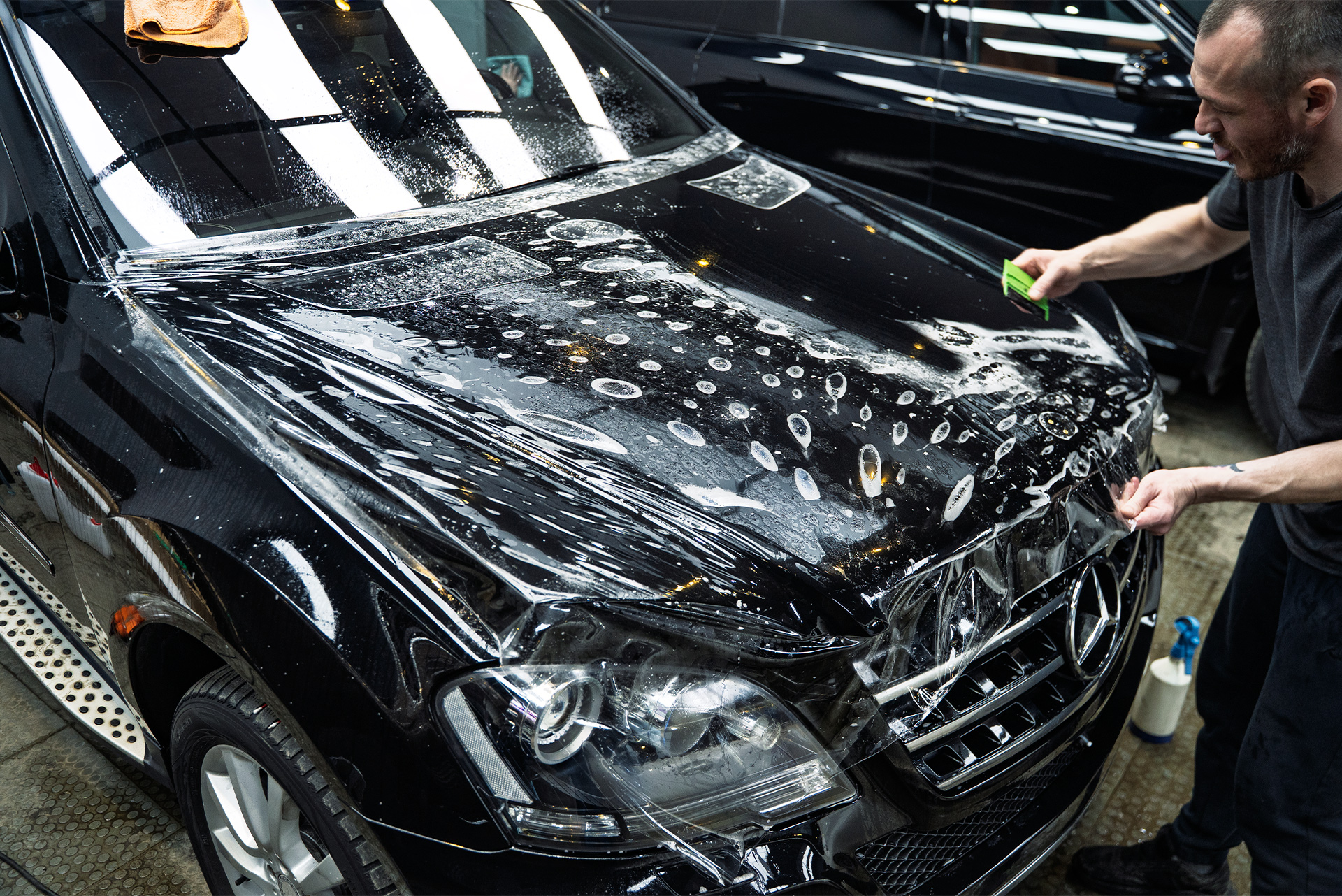 111555 Оклейка зоны риска + полная керамика + химчистка салона Mercedes M-class III