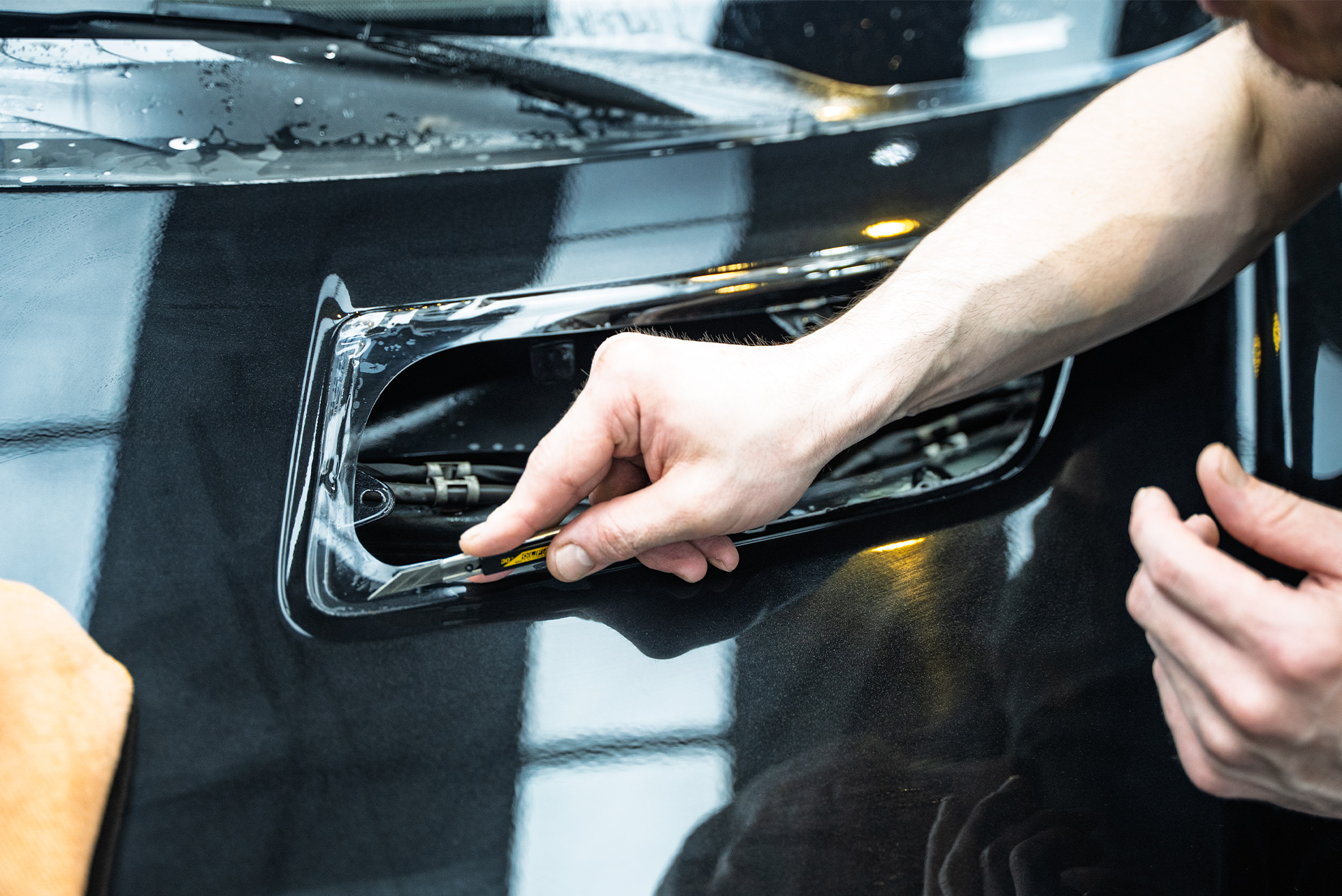 Оклейка зоны риска + полная керамика  + химчистка салона Mercedes M-class III