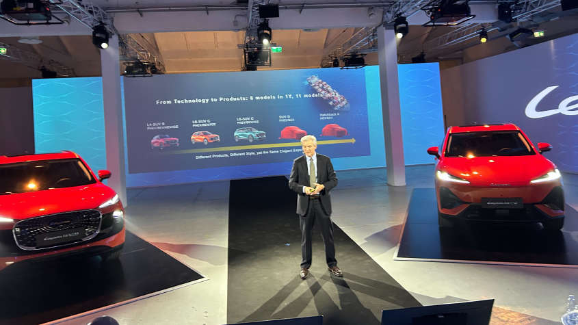 Бренд Lepas, входящий в состав Chery, планирует значительно расширить модельный ряд: в ближайшие два года линейка вырастет с двух до пяти моделей