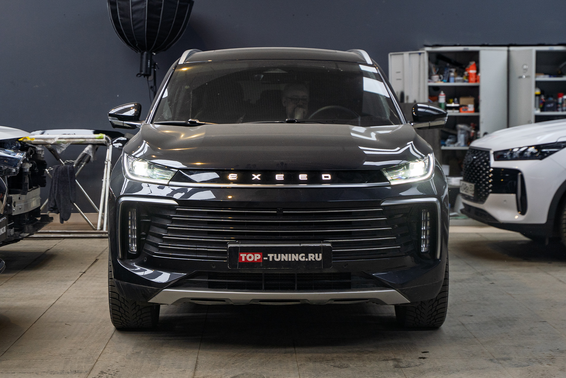 Дооснащение фар Exeed TXL &ndash; яркие линзы MTF Max Beam 2.0 