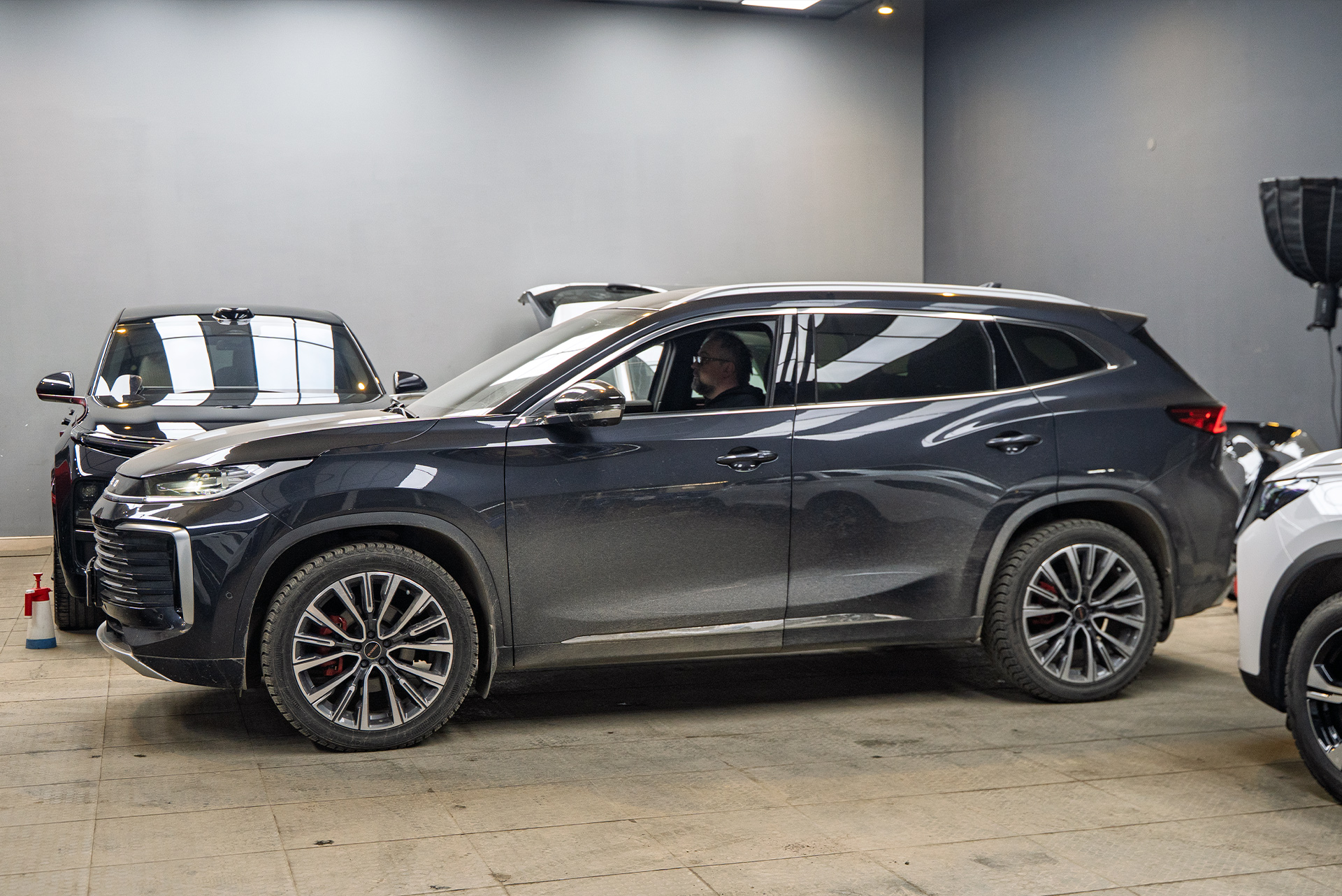 111633 Дооснащение фар Exeed TXL &ndash; яркие линзы MTF Max Beam 2.0