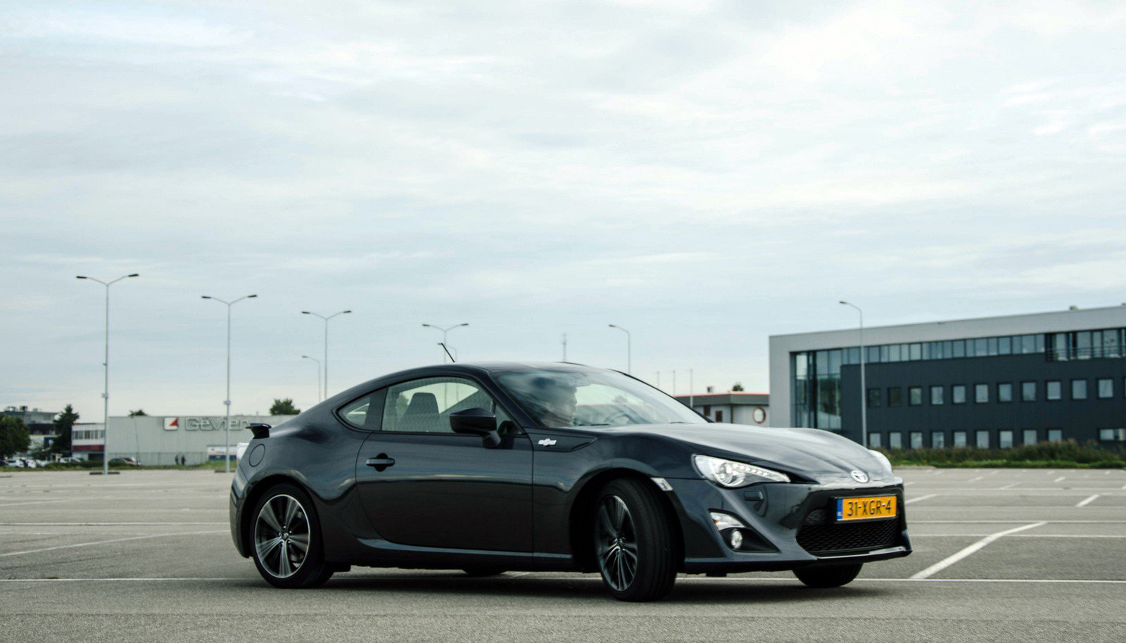 Седан Toyota GT86 не так уж плох