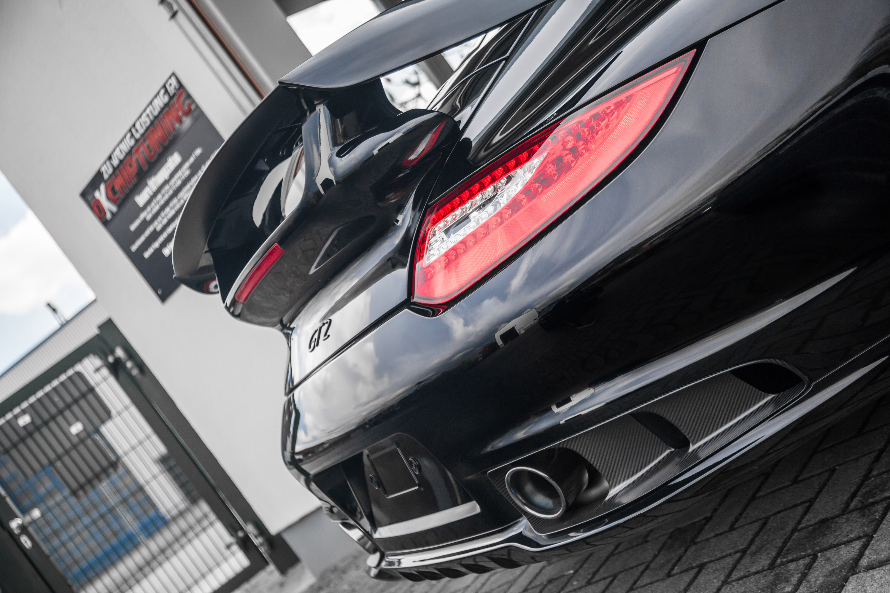 Porsche 911 GT2 OK Tuning