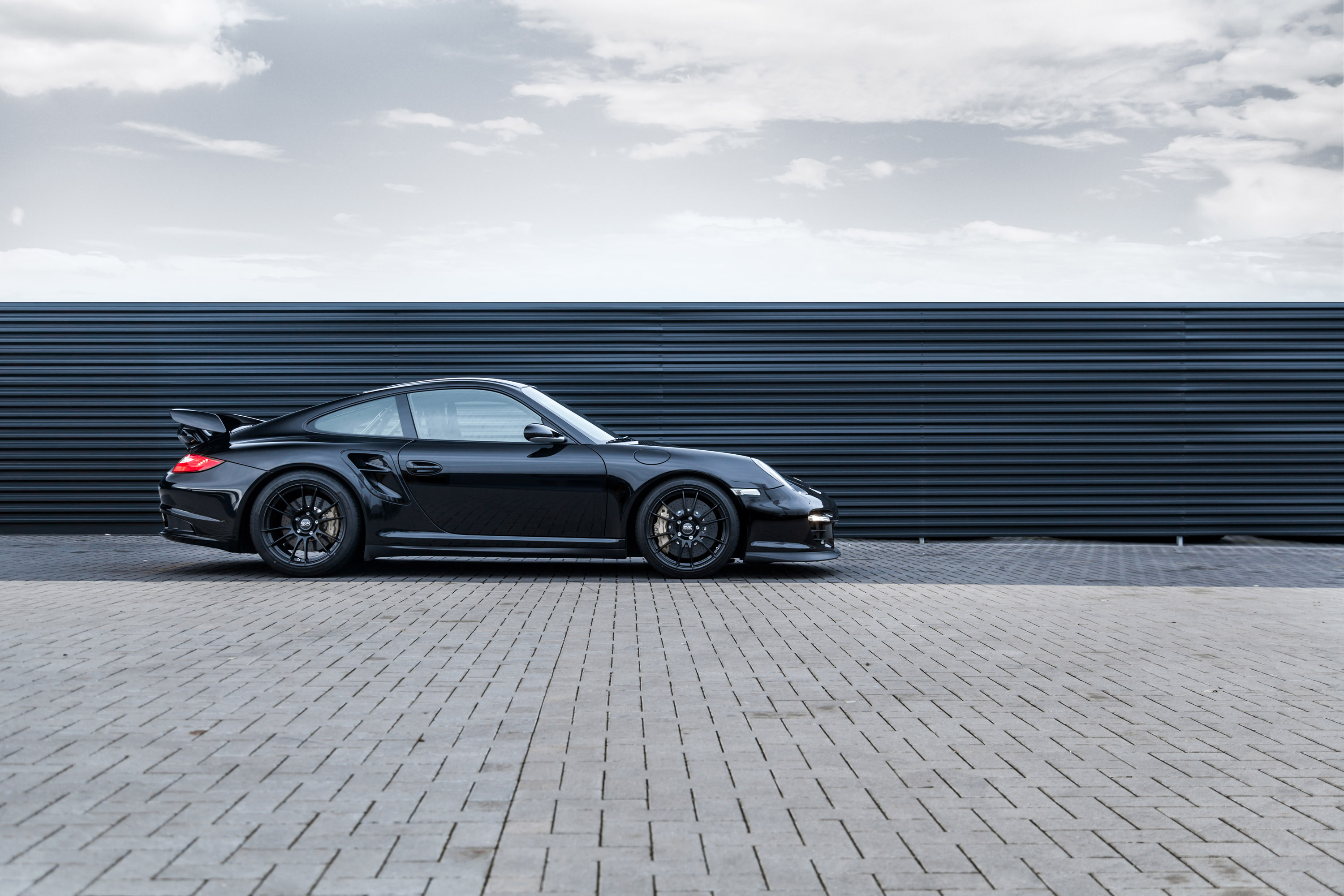 Porsche 911 GT2 OK Tuning