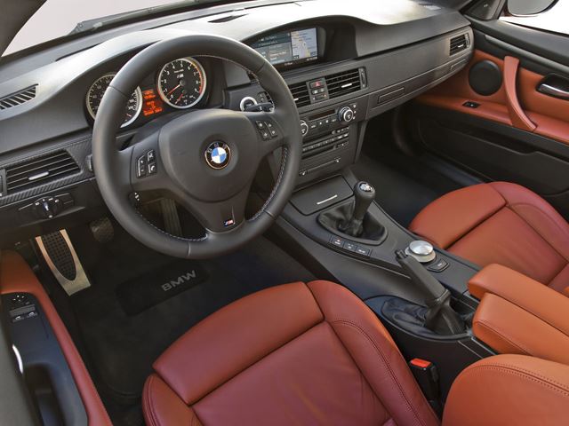 Dinan BMW 1M против старой M3