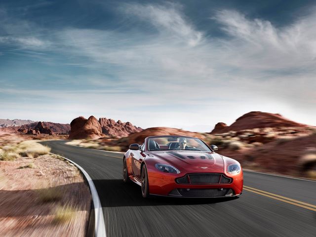 Aston Martin представил V12 Vantage S Roadster