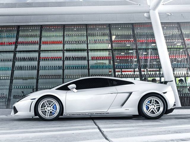 Lamborghini Gallardo 2000 л.с.