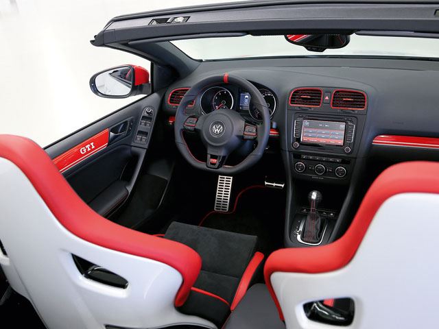 VW Golf GTI Cabrio - интерьер