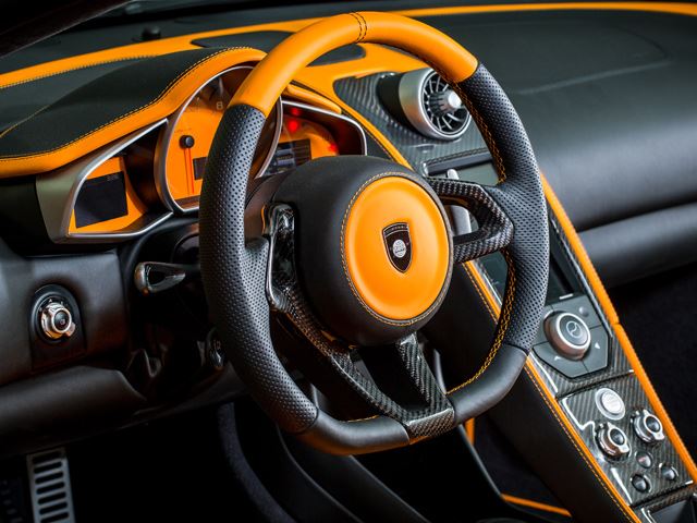 Тюнинг McLaren 12C GT Spider. Интерьер