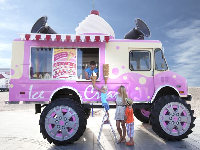 Skoda фургон для мороженого