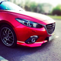 Клыки Sport на передний бампер для Mazda 3 BM