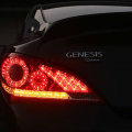 Задние светодиодные фонари Superlux Red на Hyundai Genesis 1