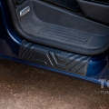 Накладки Bastion на внутренние пороги передних дверей Volkswagen Transporter Т5 / T6