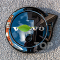 Черная эмблема в решетку для Volvo SPA (камера по центру) — Mk2 дорестайлинг