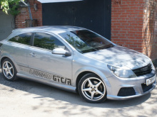 Комплект тюнинг обвеса Opel Astra GTC (3 doors) стиль LMA