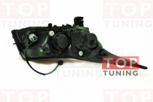 Альтернативная оптика с линзой и элементами ангельские глазки - отличный вариант тюнинга для Chevrolet Cruze.