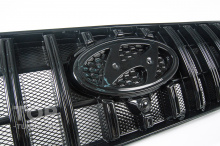 10797 Решетка радиатора Shadow Line на Hyundai Creta