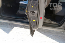 Накладки на внутренние пороги дверей Volkswagen Touareg 2007-2009