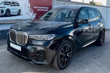 Сплиттер Blade на передний бампер БМВ Х7 Г07