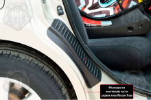 12094 Накладки на внутренние части задних арок Nissan Tiida C11