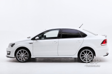 Комплект пластиковых порогов для Volkswagen Polo 5