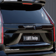 12330 Накладка на крышку багажника LARTE Design Esthete для Cadillac Escalade 5