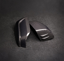 Тюнинг накладки Estheteна зеркала из комплекта дооснащения LARTE Design для Cadillac Escalade 5-го поколения. Материал на выбор: 1) стеклопластик; 2) карбон