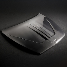 Карбоновый капот Блэк Кристал с эмблемой для Бентли Бентайга 2020-2024 Натуральный карбон | Премиум — Larte Design | Штатный монтаж