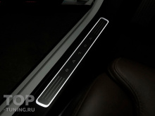 13247 Внутренние накладки порогов с подсветкой — тюнинг Volvo S90