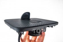 Центральная колонка c подсветкой Nautilus Kaylon в торпедо для Lixiang