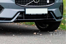 13411 Решетка на передний бампер R-Dеsign для Volvo XC60 II (2021-2025 рecтайлинг)
