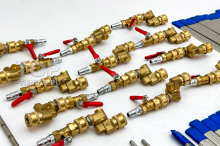 Комплект для промывки сот радиатора без снятия — удобный инструмент для авто и спецтехники. Подключается к мойке высокого давления. Нержавейка, шарнир, кран.