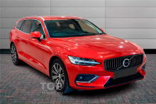 13673 Черная решетка радиатора Inscription для Volvo S60 / V60 (2018+)