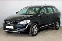 13679 Хромированая решетка радиатора (под дистроник) для Volvo XC60 (2014-2017)