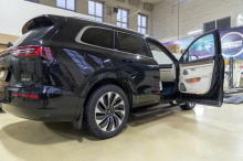 13773 Выдвижные пороги-ступени RRS для Aito M7 (2022-2025)