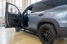 Выдвижные электроподножки для Хавал Дарго 2022+ с автоматическим управлением Комплект 2 шт. | Нагрузка до 200 кг | Производство Корея | Автоматический режим + управление со смартфона