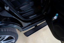 Выдвижные электроподножки для Вольво ХС90 (2014–2022) Комплект 2 шт | Нагрузка до 200 кг | Производство Корея | Автоматический режим + Фирменное приложение | Датчик Холла