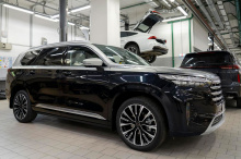 13812 Выдвижные пороги ступени RRS для Exeed VX (2021+)